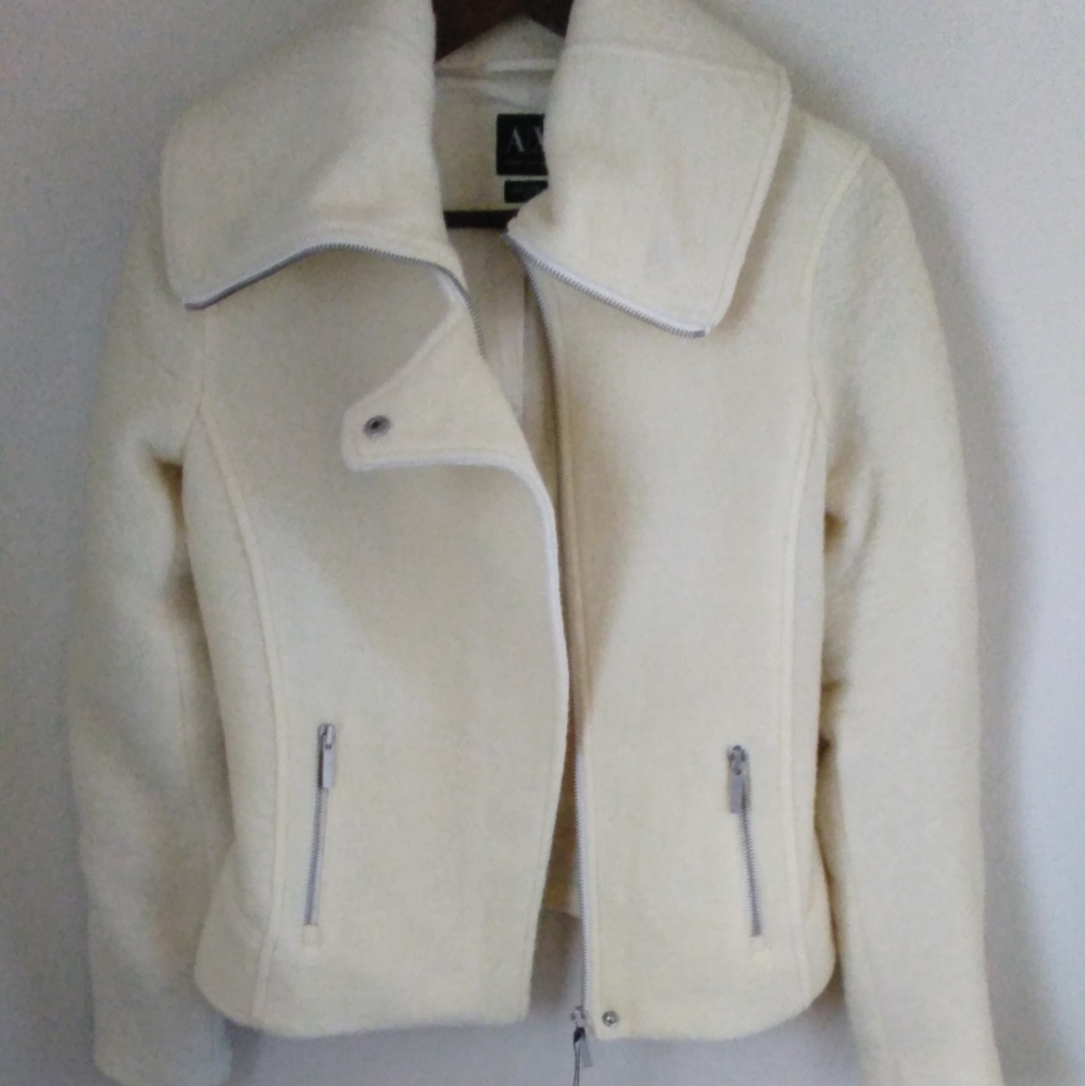 Armani Exchange Stunning Winter Jacket - Picture 13 of 13